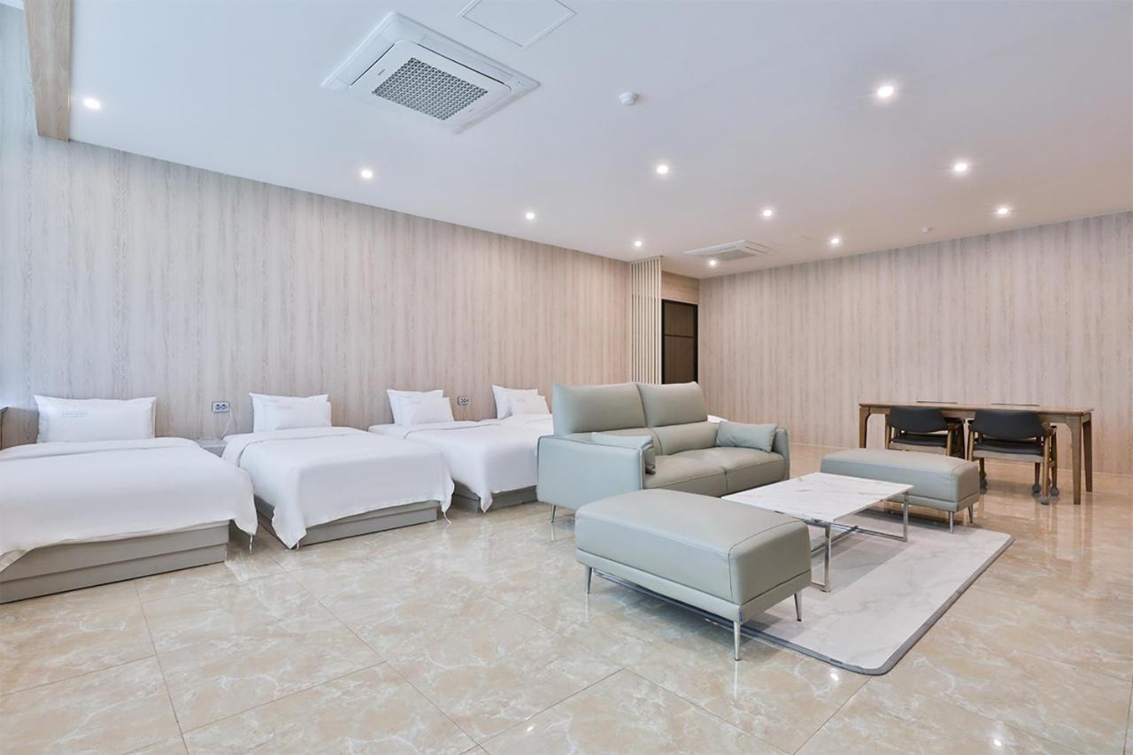 בוסאן Seomyeon Ib Hotel מראה חיצוני תמונה