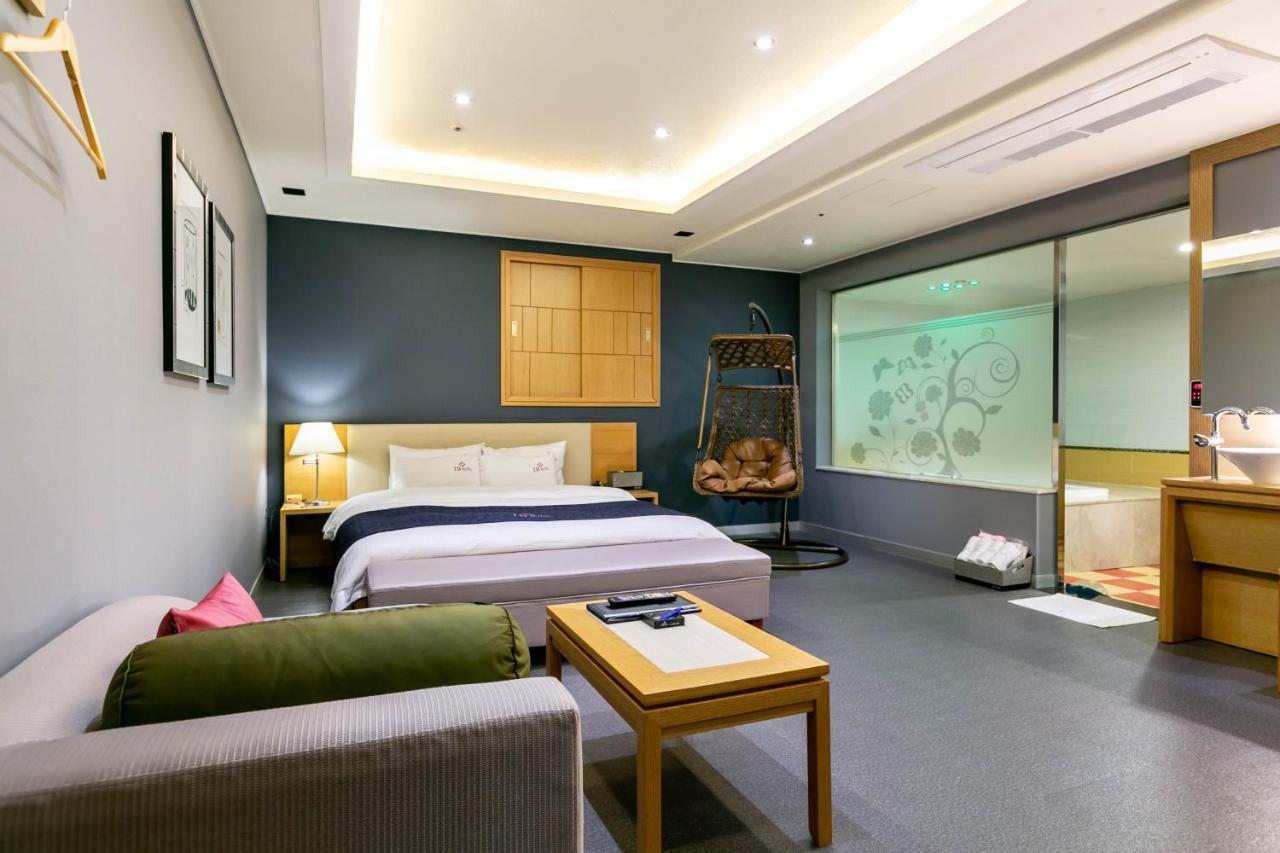 בוסאן Seomyeon Ib Hotel מראה חיצוני תמונה